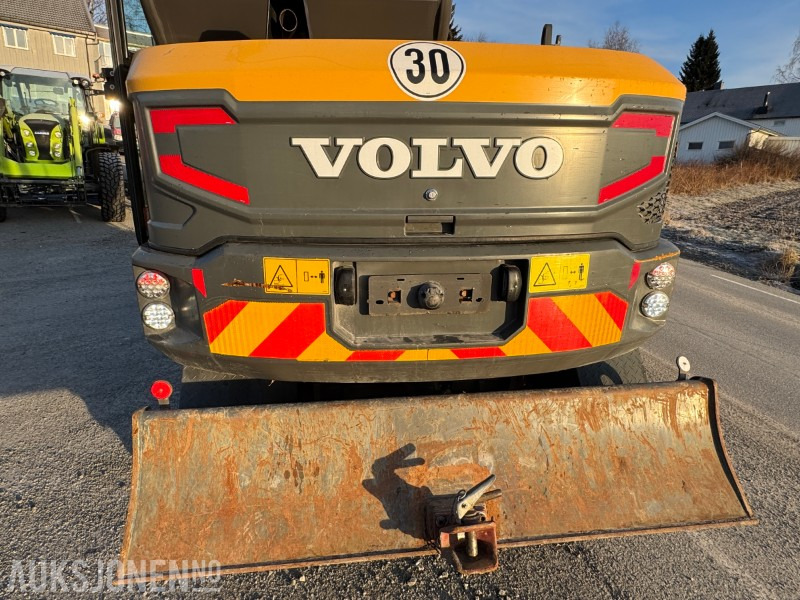 Escavadeira 2020 Volvo EW60E HJULGRAVER MED TOLTROTATOR OG 2 SKUFFER: foto 6