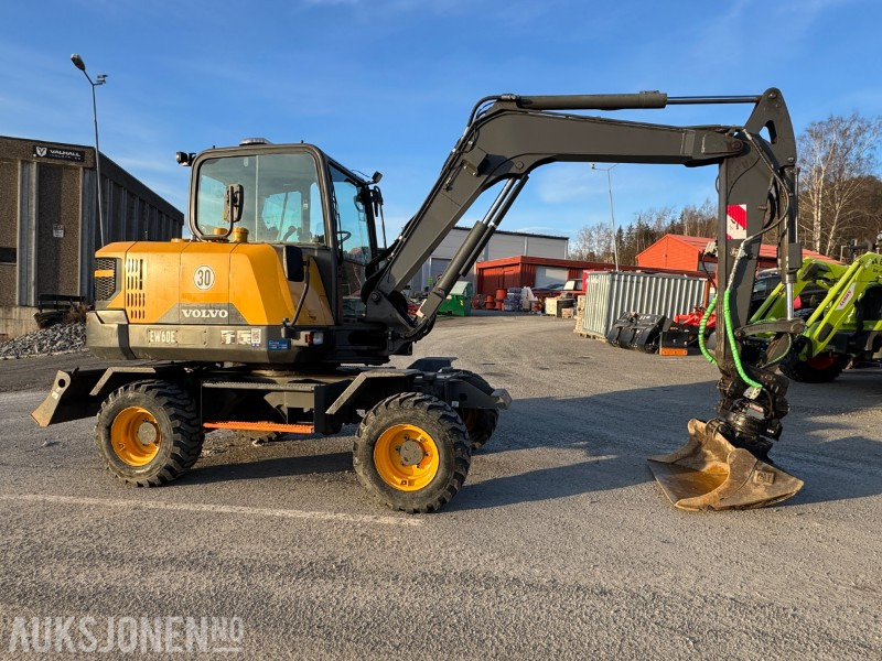 2020 Volvo EW60E HJULGRAVER MED TOLTROTATOR OG 2 SKUFFER - Escavadeira: foto 3 2020 Volvo EW60E HJULGRAVER MED TOLTROTATOR OG 2 SKUFFER - Escavadeira: foto 3