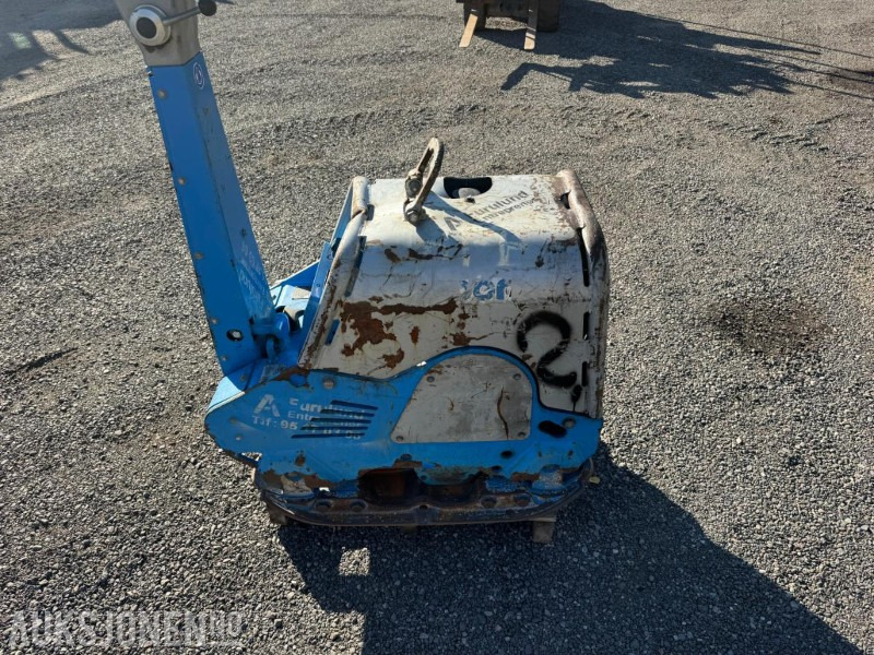 2020 Weber CR7 Vibroplate 475kg - Rolo: foto 2 2020 Weber CR7 Vibroplate 475kg - Rolo: foto 2