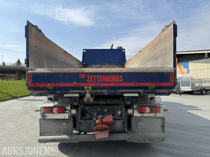 2021 Mercedes-Benz Arocs 3263 8x4 tridem tippbil - Camião basculante: foto 5 2021 Mercedes-Benz Arocs 3263 8x4 tridem tippbil - Camião basculante: foto 5