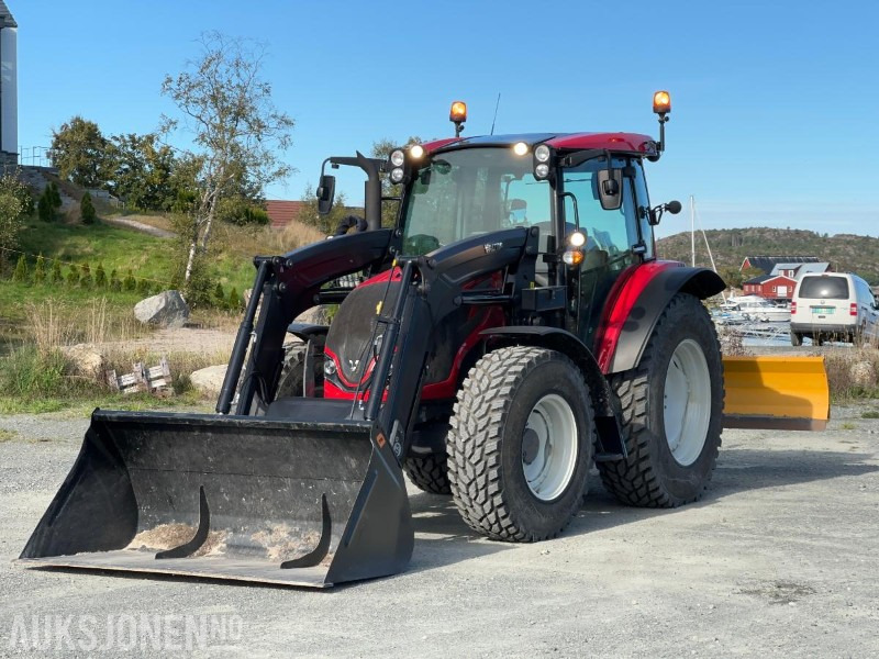 2023 Valtra A95 - Mye utstyr, lite brukt - Trator: foto 1 2023 Valtra A95 - Mye utstyr, lite brukt - Trator: foto 1