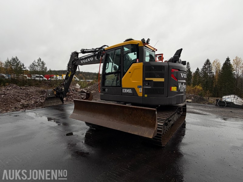 2023 Volvo ECR145EL beltegraver - HK feste - Engcon tiltrotator - Volvo pusseskuffe - Planeringsskjær - Sentralsmøring - Kun 837 timer - Escavadeira: foto 3 2023 Volvo ECR145EL beltegraver - HK feste - Engcon tiltrotator - Volvo pusseskuffe - Planeringsskjær - Sentralsmøring - Kun 837 timer - Escavadeira: foto 3