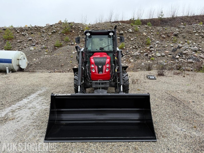 2024 Valtra F75 Traktor med frontlaster - kun 5 brukstimer! - Trator: foto 2 2024 Valtra F75 Traktor med frontlaster - kun 5 brukstimer! - Trator: foto 2