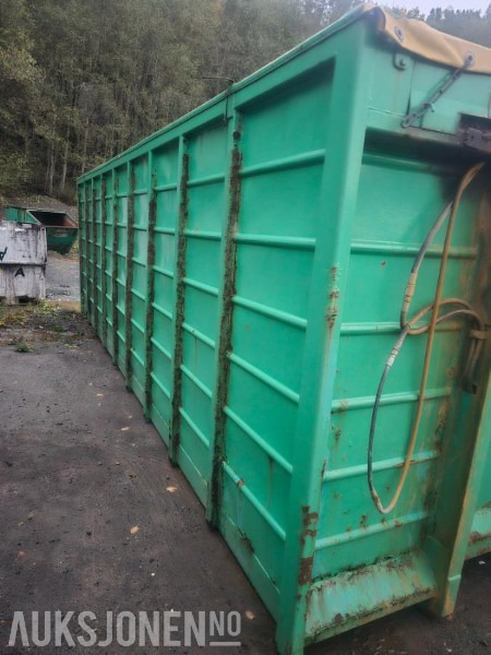 2009 CMT container - Camião: foto 2 2009 CMT container - Camião: foto 2