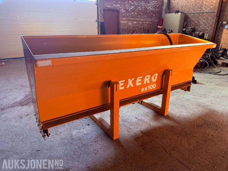 2019 EXERO EX100 Sandstrøer med hydraulikk og vibrator - Camião: foto 5 2019 EXERO EX100 Sandstrøer med hydraulikk og vibrator - Camião: foto 5