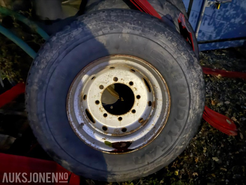 Lastebilhjul 385/65X22,5 Passer 22,5X11,75 - Camião: foto 1 Lastebilhjul 385/65X22,5 Passer 22,5X11,75 - Camião: foto 1