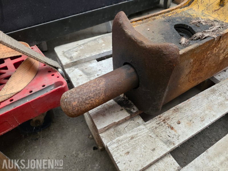 Danda D&A40V pigghammer S40 - Equipamento de construção: foto 2 Danda D&A40V pigghammer S40 - Equipamento de construção: foto 2
