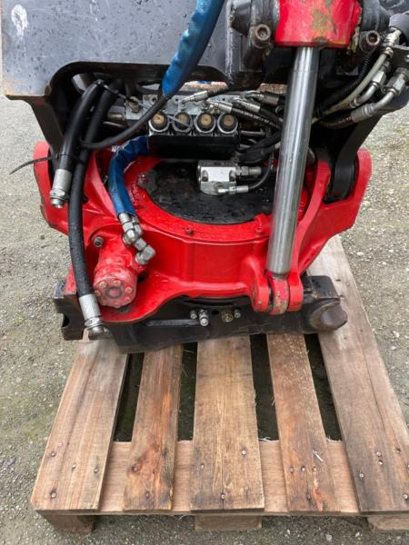 2012 Indexator RT60B S70/S70 Tiltrotator - Equipamento por Máquina de construção: foto 3 2012 Indexator RT60B S70/S70 Tiltrotator - Equipamento por Máquina de construção: foto 3