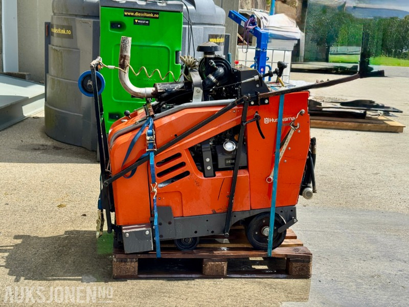 2014 Husqvarna FS 4800 - Asfaltsag - Gulvsager - Timer: 589 - Equipamento por Máquina de construção: foto 5 2014 Husqvarna FS 4800 - Asfaltsag - Gulvsager - Timer: 589 - Equipamento por Máquina de construção: foto 5