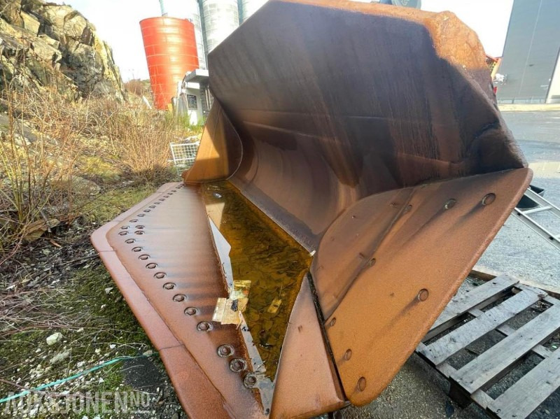 2018 Gjerstad hyd. sidetippskuff - 6100 l. - 9060 kg. - Hardox - Cat 986K - Equipamento por Máquina de construção: foto 3 2018 Gjerstad hyd. sidetippskuff - 6100 l. - 9060 kg. - Hardox - Cat 986K - Equipamento por Máquina de construção: foto 3