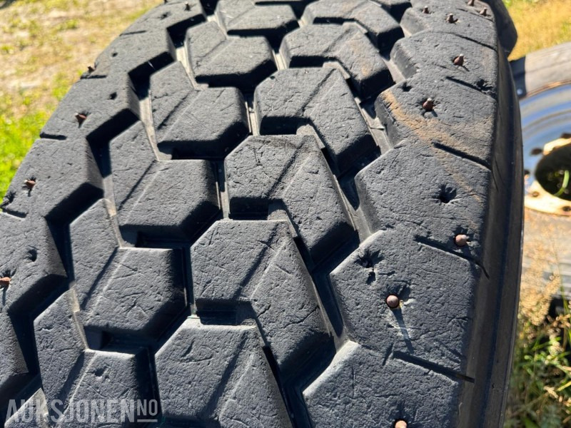 4 Stk hjul til Manitou – 445/65 R22.5 - Equipamento por Máquina de construção: foto 4 4 Stk hjul til Manitou – 445/65 R22.5 - Equipamento por Máquina de construção: foto 4