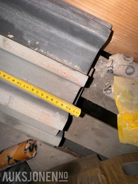 Diverse deler til Volvo EC460 gravemaskin og skuffe deler - Equipamento por Máquina de construção: foto 3 Diverse deler til Volvo EC460 gravemaskin og skuffe deler - Equipamento por Máquina de construção: foto 3