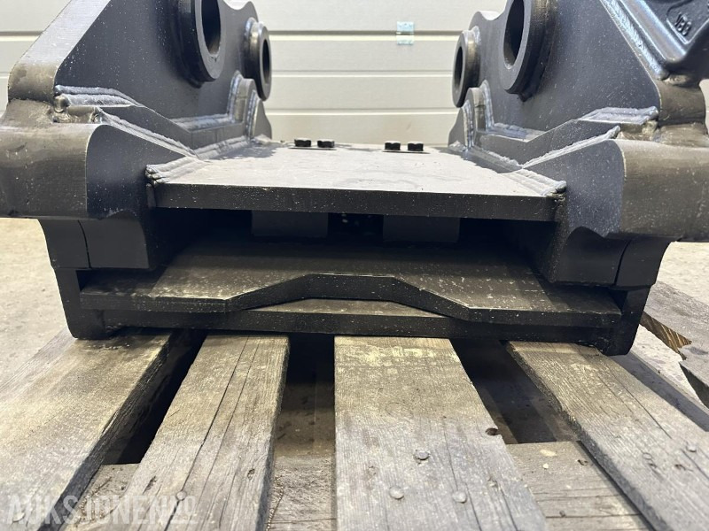 UBRUKT Götene Hydraulisk HK-feste G90 - Equipamento por Máquina de construção: foto 4 UBRUKT Götene Hydraulisk HK-feste G90 - Equipamento por Máquina de construção: foto 4