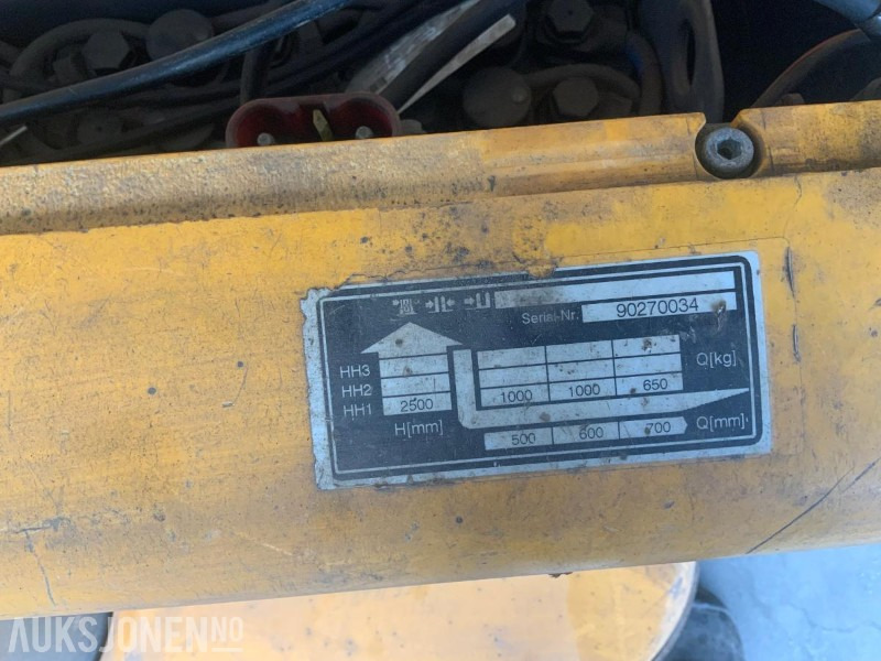1990 Jungheinrich 112 - Løftehøyde ca 250cm - Equipamento de movimentação: foto 4 1990 Jungheinrich 112 - Løftehøyde ca 250cm - Equipamento de movimentação: foto 4