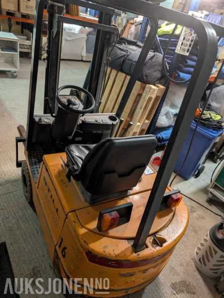 1999 Still R50-12 - Equipamento de movimentação: foto 2 1999 Still R50-12 - Equipamento de movimentação: foto 2