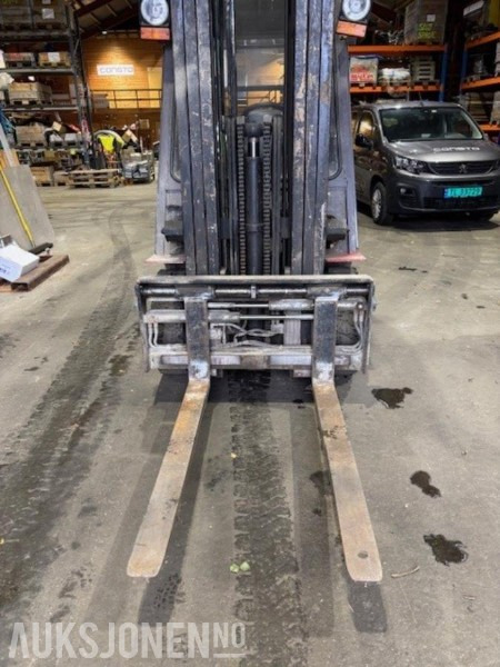 2012 Manitou CD 25 P - Gaffeltruck - Timer: 1997 - Equipamento de movimentação: foto 5 2012 Manitou CD 25 P - Gaffeltruck - Timer: 1997 - Equipamento de movimentação: foto 5