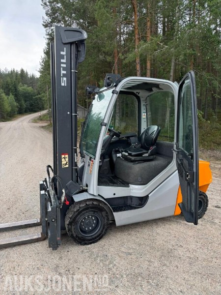 2018 Still Rx70-35 diesel gaffeltruck - mva fri - Equipamento de movimentação: foto 1 2018 Still Rx70-35 diesel gaffeltruck - mva fri - Equipamento de movimentação: foto 1