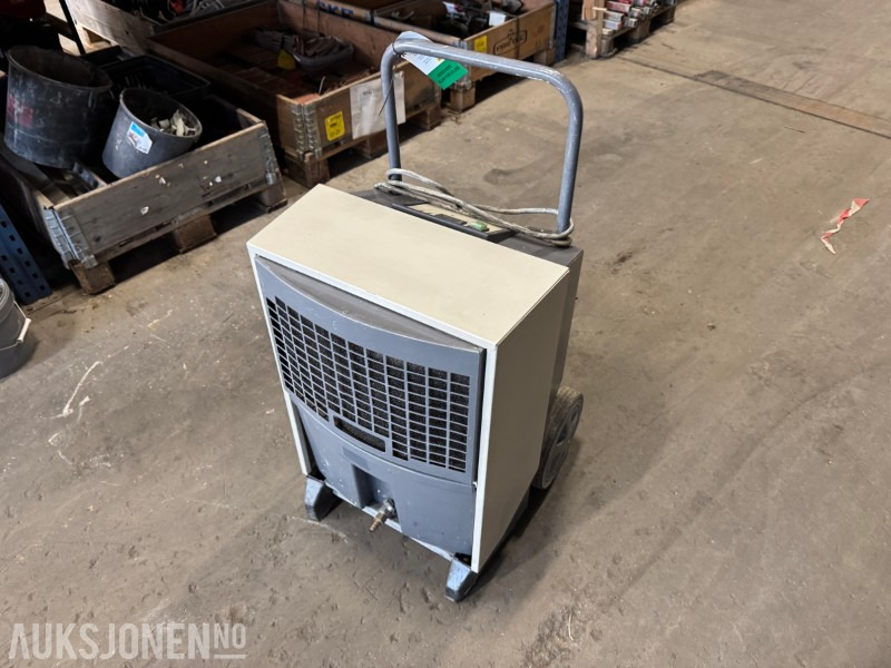 Dantherm CDT 40 avfukter - 230V - Equipamento industrial: foto 4 Dantherm CDT 40 avfukter - 230V - Equipamento industrial: foto 4