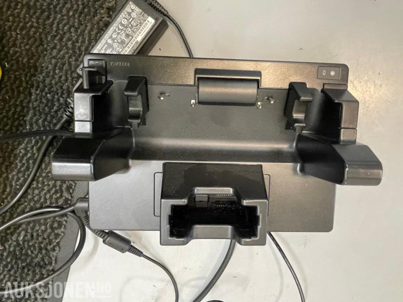 GEOMAX ZENITH40 GNSS SMART ANTENNE MED PANASONIC FELT-PC - Equipamento de construção: foto 4 GEOMAX ZENITH40 GNSS SMART ANTENNE MED PANASONIC FELT-PC - Equipamento de construção: foto 4