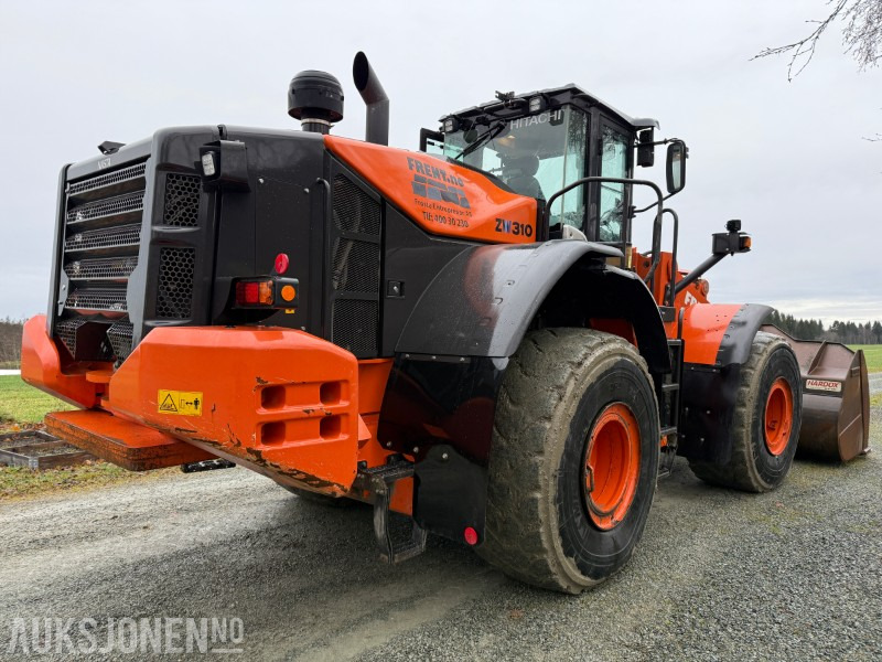 Hitachi ZW 310-6 Lite timer etter alder - kun 4242t - Pá carregadora de rodas: foto 4 Hitachi ZW 310-6 Lite timer etter alder - kun 4242t - Pá carregadora de rodas: foto 4