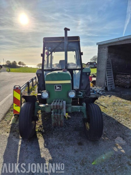 John Deere 1640 - MVA FRI TRAKTOR - Trator: foto 2 John Deere 1640 - MVA FRI TRAKTOR - Trator: foto 2