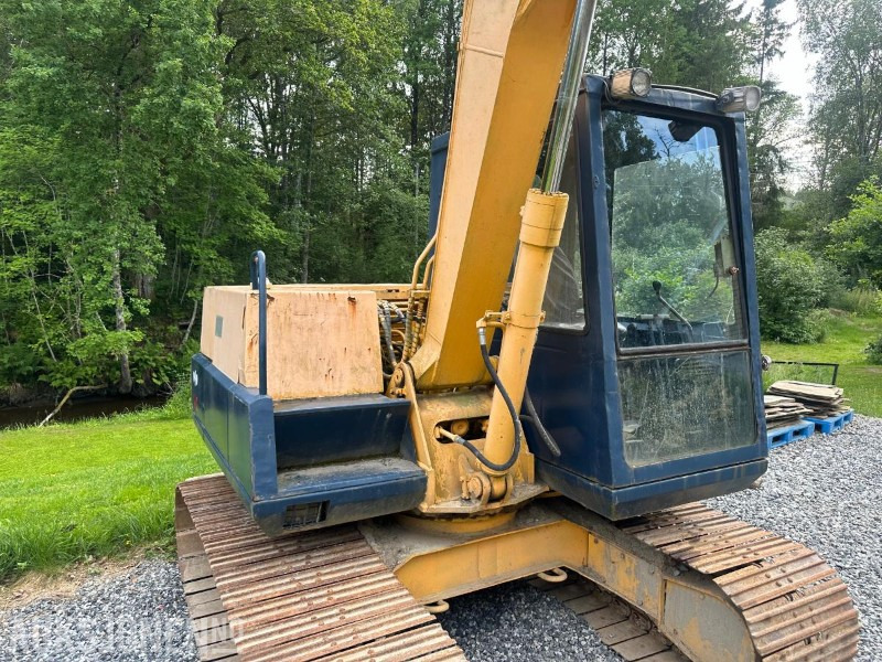 Komatsu PC60 - Gravemaskin - Beltegraver - Escavadeira: foto 2 Komatsu PC60 - Gravemaskin - Beltegraver - Escavadeira: foto 2