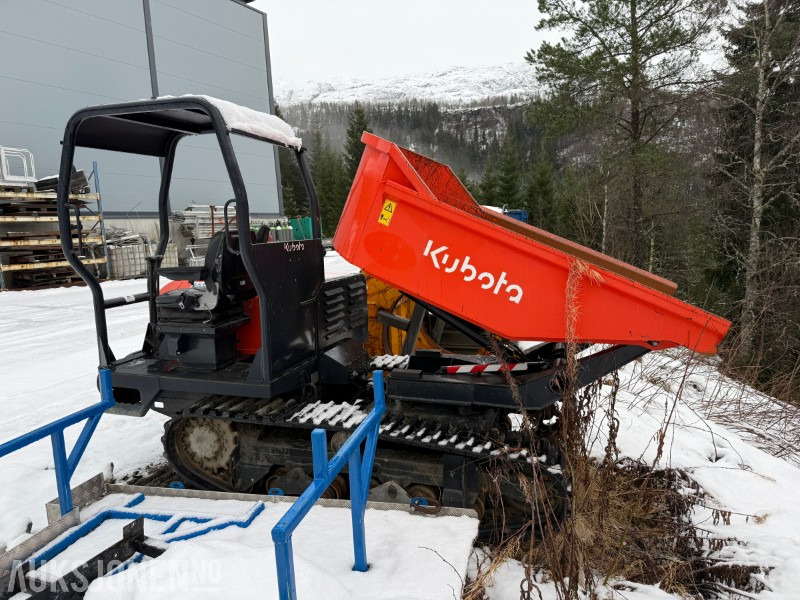 Kubota KC250-4 beltegående dumper kun 393 timer - med stativ for rør / stolper ol. - Mini pá carregadora: foto 2 Kubota KC250-4 beltegående dumper kun 393 timer - med stativ for rør / stolper ol. - Mini pá carregadora: foto 2