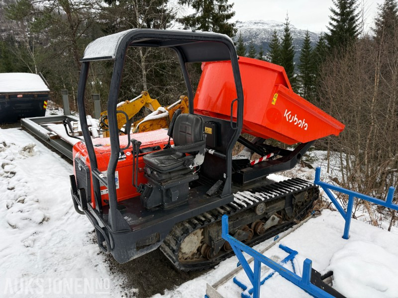 Kubota KC250-4 beltegående dumper kun 393 timer - med stativ for rør / stolper ol. - Mini pá carregadora: foto 1 Kubota KC250-4 beltegående dumper kun 393 timer - med stativ for rør / stolper ol. - Mini pá carregadora: foto 1