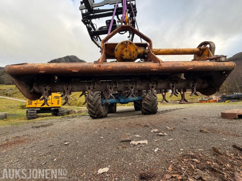 1990 SMA Beitepusser 100710 - Máquina agrícola: foto 1 1990 SMA Beitepusser 100710 - Máquina agrícola: foto 1