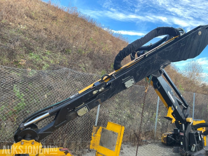 2012 McConnel PA 8085 Power Arm med RH1500 Kantklipper/Beitepusser - Máquina agrícola: foto 4 2012 McConnel PA 8085 Power Arm med RH1500 Kantklipper/Beitepusser - Máquina agrícola: foto 4