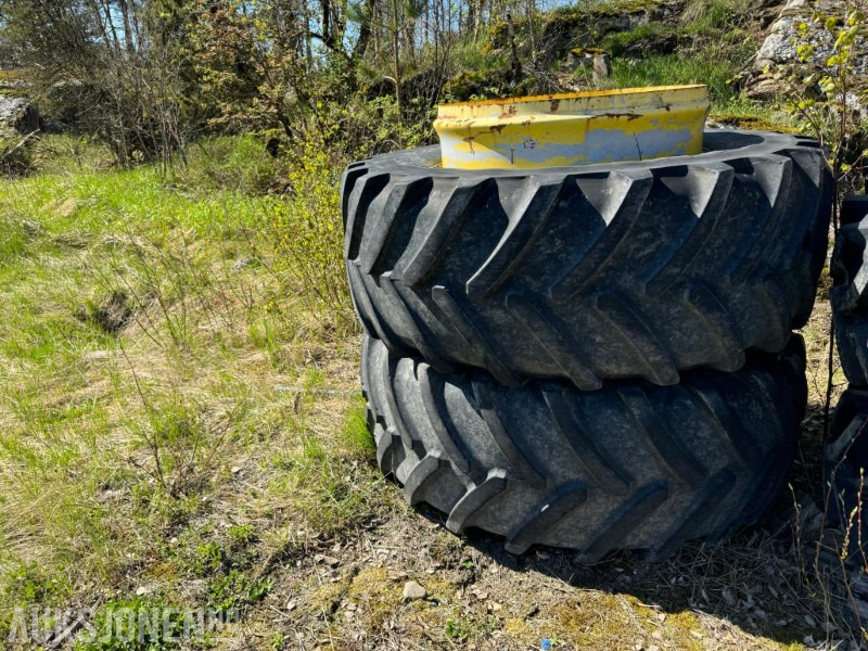Máquina agrícola 2013 tvillinghjul 650/65R38: foto 1