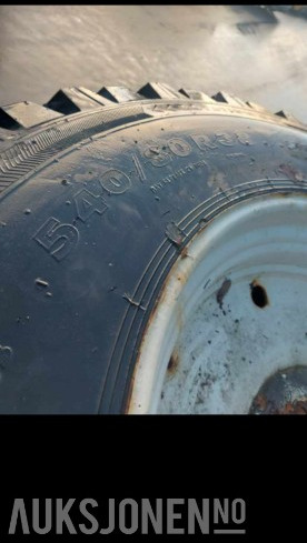 2015 2 stk. traktordekk med felg – 540/80R38 - Máquina agrícola: foto 3 2015 2 stk. traktordekk med felg – 540/80R38 - Máquina agrícola: foto 3