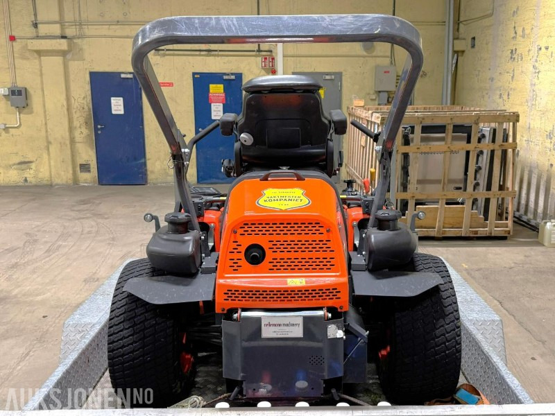 2020 Kubota ZD1211R | Zero-turn dieseldrevet sitteklipper | kun 375 timer! - Máquina agrícola: foto 5 2020 Kubota ZD1211R | Zero-turn dieseldrevet sitteklipper | kun 375 timer! - Máquina agrícola: foto 5