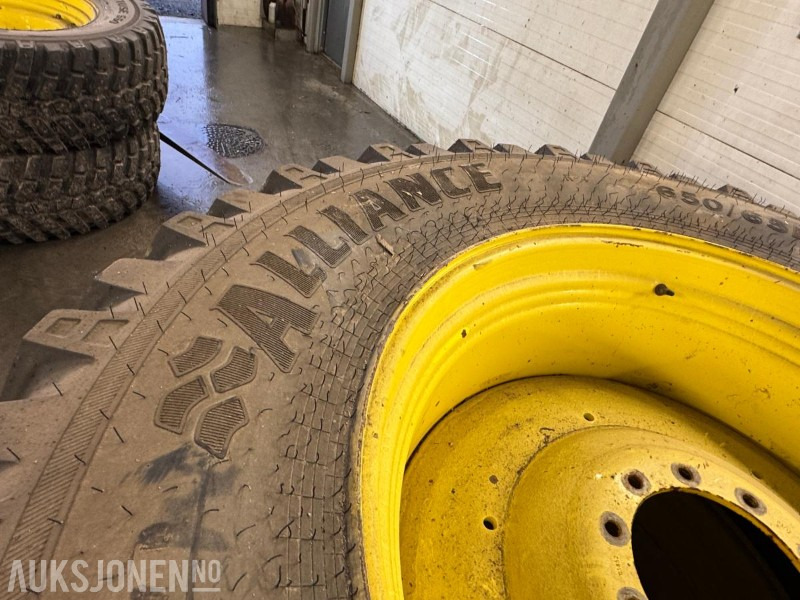Alliance Multiuse 550 industri vinterhjul til John Deere 540/65 R30 + 650/65 R42 - Máquina agrícola: foto 4 Alliance Multiuse 550 industri vinterhjul til John Deere 540/65 R30 + 650/65 R42 - Máquina agrícola: foto 4