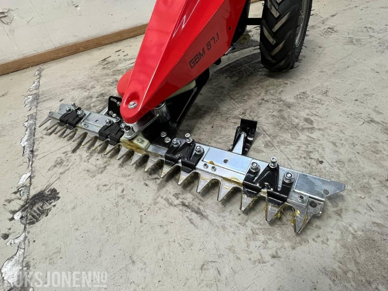 Güde Tyskland Slåmaskin / Fingerklipper GBM 87 - Spesialherdede kniver med riller/tagger - Máquina agrícola: foto 3 Güde Tyskland Slåmaskin / Fingerklipper GBM 87 - Spesialherdede kniver med riller/tagger - Máquina agrícola: foto 3