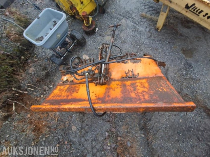 Hydromann 300-SL hydraulisk strøkasse / sand- og saltspreder - Máquina agrícola: foto 4 Hydromann 300-SL hydraulisk strøkasse / sand- og saltspreder - Máquina agrícola: foto 4