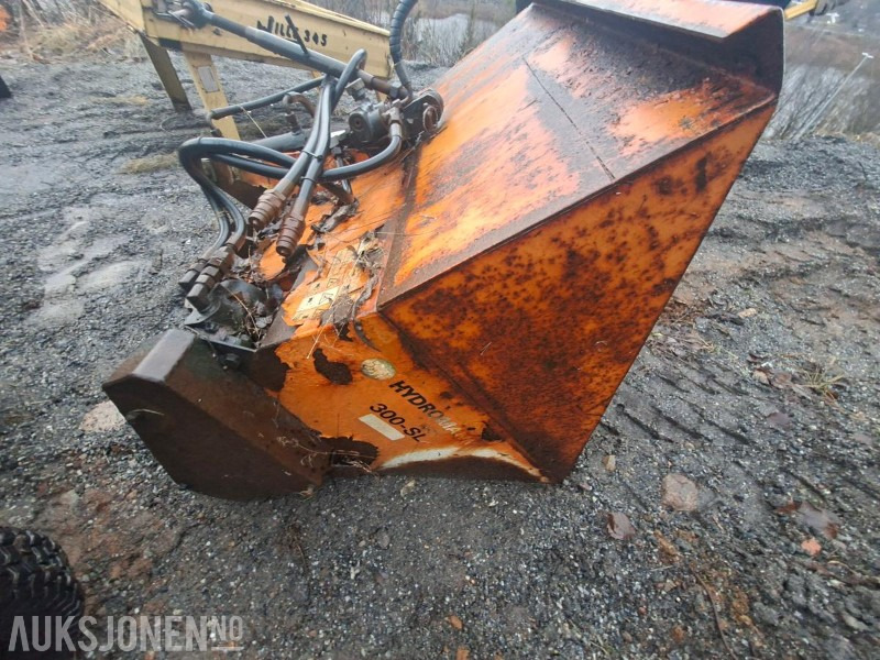 Hydromann 300-SL hydraulisk strøkasse / sand- og saltspreder - Máquina agrícola: foto 2 Hydromann 300-SL hydraulisk strøkasse / sand- og saltspreder - Máquina agrícola: foto 2