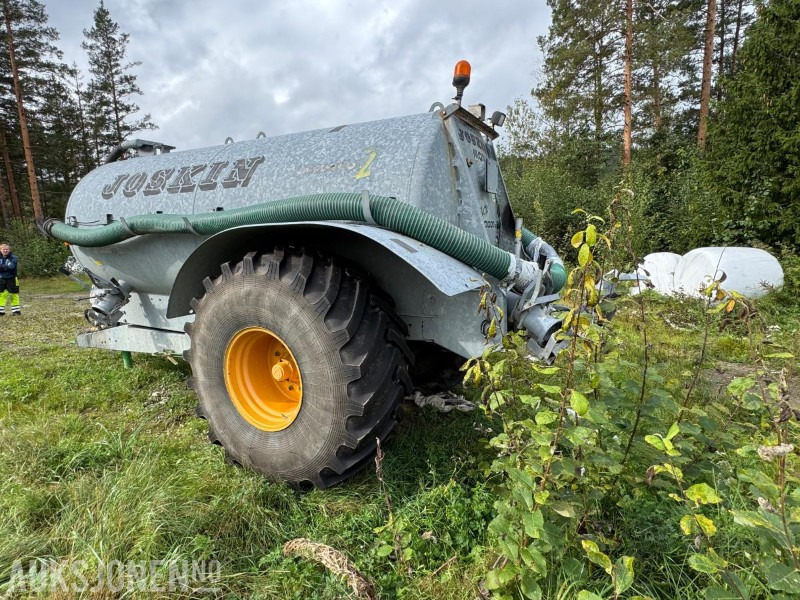 Joskin MODULO2 10000 ME vakuumvogn - Máquina agrícola: foto 3 Joskin MODULO2 10000 ME vakuumvogn - Máquina agrícola: foto 3
