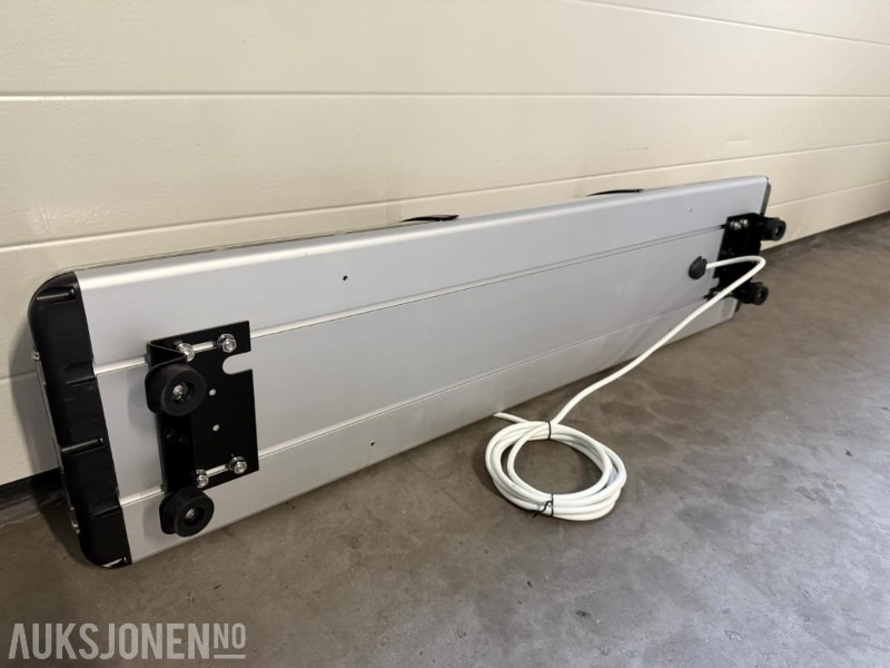 Ny Blinklampe 120cm - Equipamento de construção: foto 3 Ny Blinklampe 120cm - Equipamento de construção: foto 3