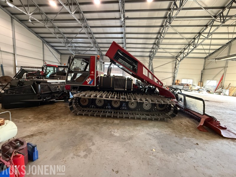 Pinot T4S tråkkemaskin - Equipamento de construção: foto 2 Pinot T4S tråkkemaskin - Equipamento de construção: foto 2