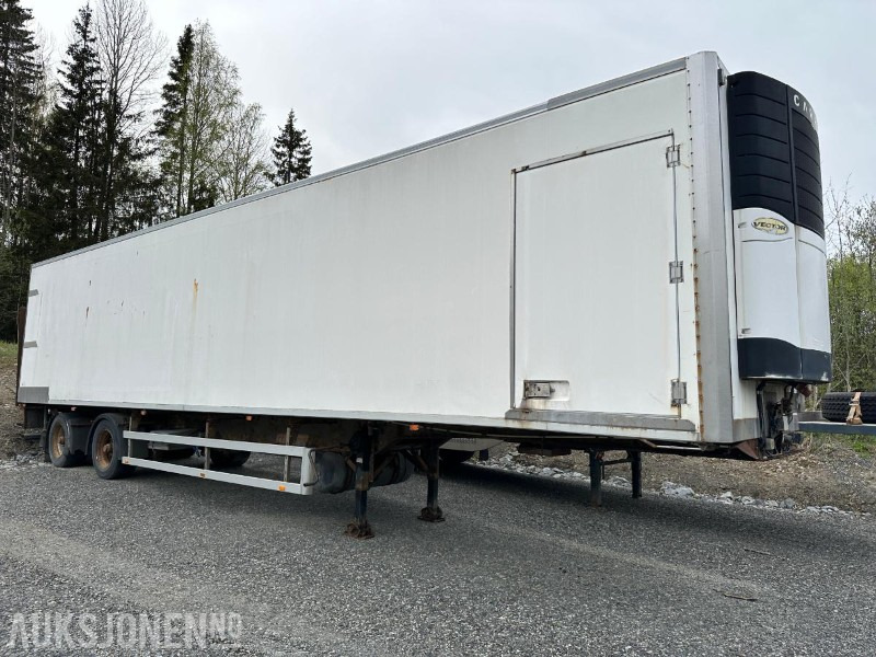 2003 Fruenhauf Teknogam 260/251 Med Løftelem og kjøleaggregat - Reboque: foto 1 2003 Fruenhauf Teknogam 260/251 Med Løftelem og kjøleaggregat - Reboque: foto 1