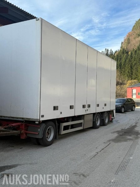 2007 Bussbygg Trailerbygg - Total vekt 28 T - Reboque: foto 4 2007 Bussbygg Trailerbygg - Total vekt 28 T - Reboque: foto 4