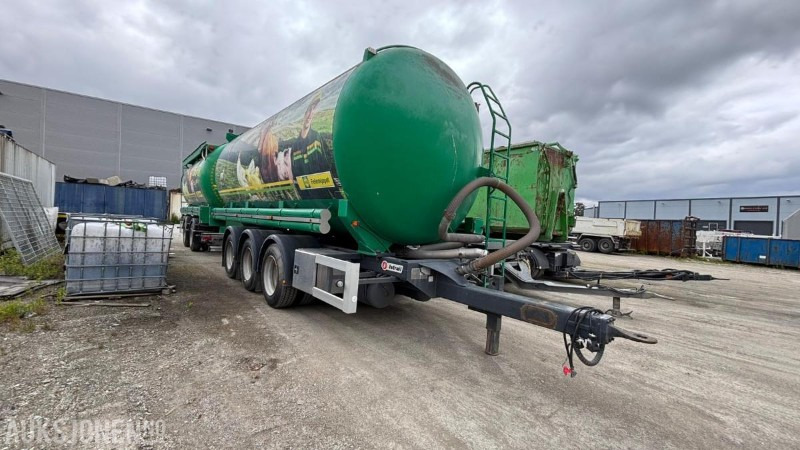 2021 VM Tarm/Istrail Bulkhenger og Bulktank til bil - Reboque: foto 1 2021 VM Tarm/Istrail Bulkhenger og Bulktank til bil - Reboque: foto 1