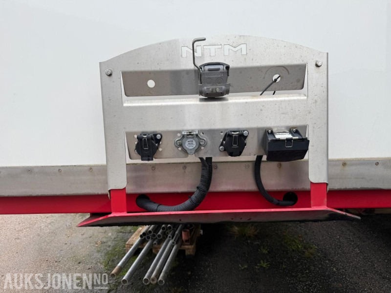 NTM lukket skaptralle m/full sideåpning og truckfester - 28 paller. - Reboque: foto 5 NTM lukket skaptralle m/full sideåpning og truckfester - 28 paller. - Reboque: foto 5