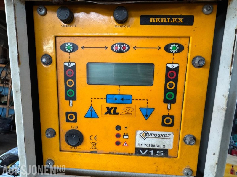 Equipamento de construção Sett med trafikklys med scanner: foto 6