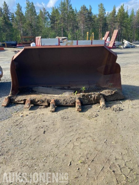 Sidetippsskuffe Cat 950 - Equipamento de construção: foto 1 Sidetippsskuffe Cat 950 - Equipamento de construção: foto 1