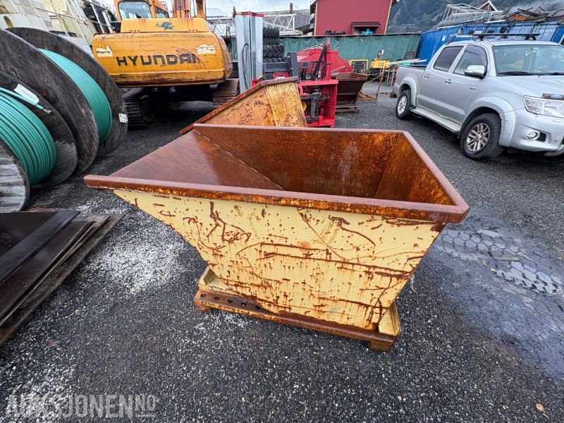 Tippcontainer / Selvlastende beholder - Equipamento de construção: foto 1 Tippcontainer / Selvlastende beholder - Equipamento de construção: foto 1