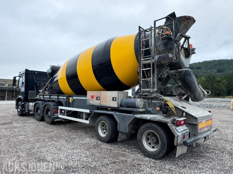 2019 Mercedes-Benz Arocs trekker - AMT 4433 semi med 14 m3 betongblander - 6x4 - Navreduksjon - - Tractor: foto 5 2019 Mercedes-Benz Arocs trekker - AMT 4433 semi med 14 m3 betongblander - 6x4 - Navreduksjon - - Tractor: foto 5