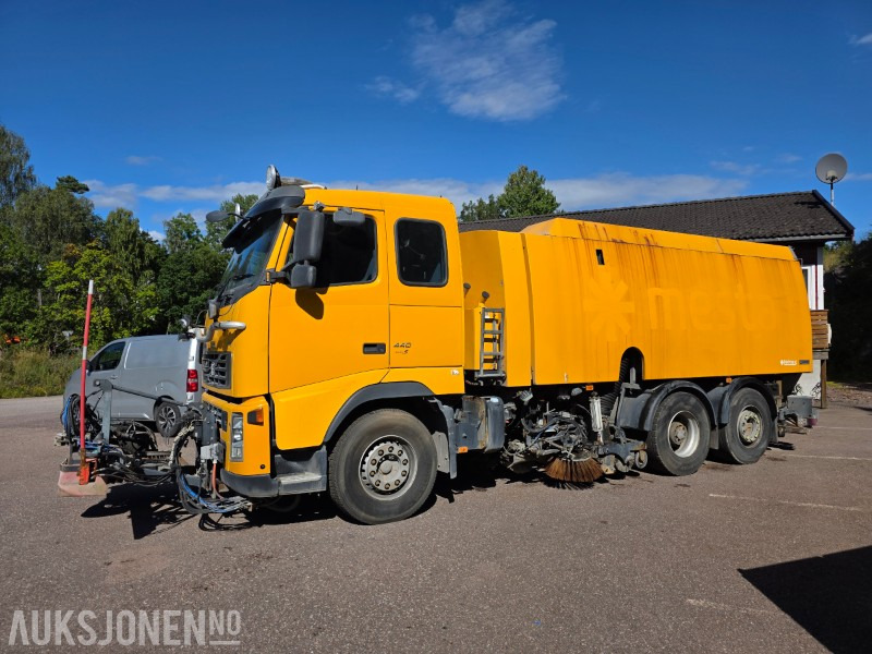 2007 Volvo FH440 Feiebil - Euro5T - 3 akslet - 265900km - Veículo municipal/ Especial: foto 2 2007 Volvo FH440 Feiebil - Euro5T - 3 akslet - 265900km - Veículo municipal/ Especial: foto 2