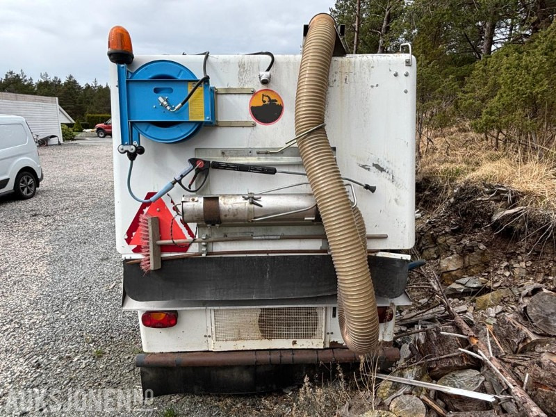 2010 Bucher CityCat 5000 feiebil / kostebil - Veículo municipal/ Especial: foto 5 2010 Bucher CityCat 5000 feiebil / kostebil - Veículo municipal/ Especial: foto 5